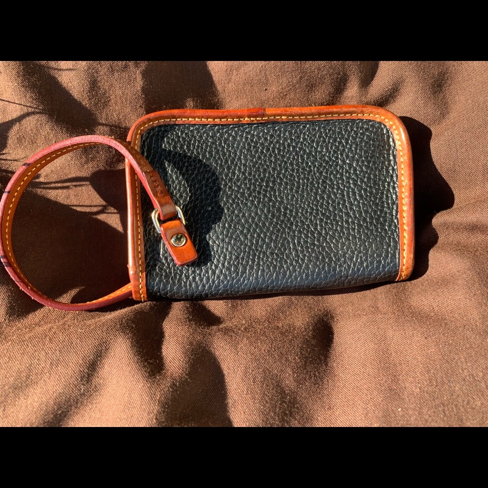 AUTHENTIC, VINTAGE DOONEY & BOURKE SMALL WRISTLET - Picture 2 of 8